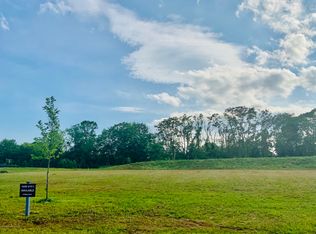 6 Noble Ct, Colts Neck, NJ 07722