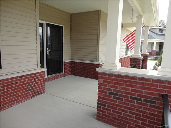3rd image of 4450 Martingale Ct