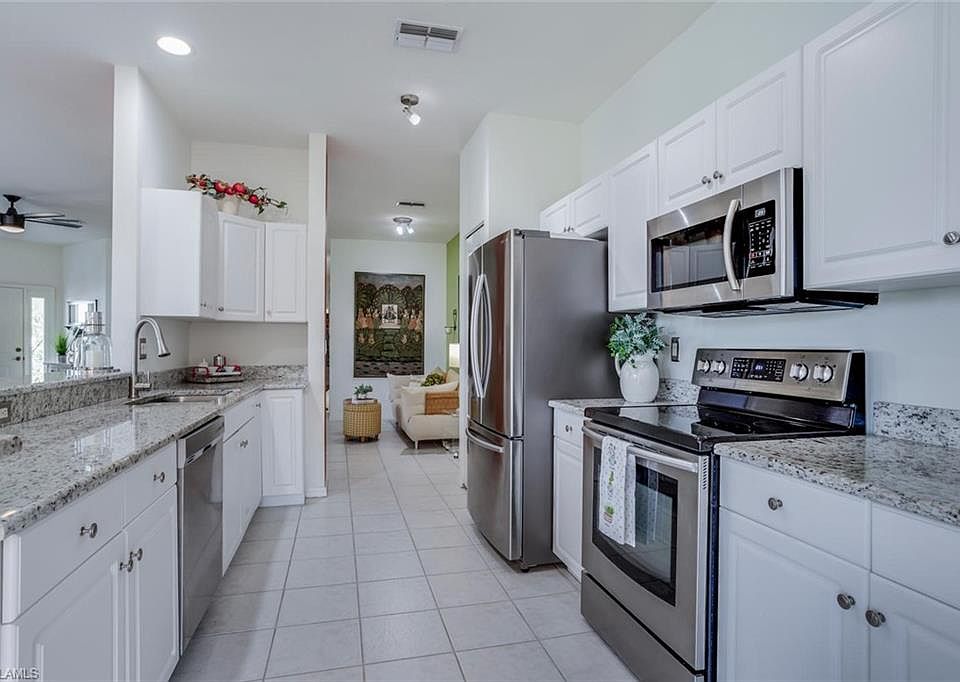 1st image of 9430 Village View Blvd