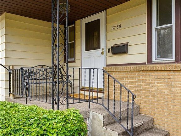 4th image of 3738 S 49th St