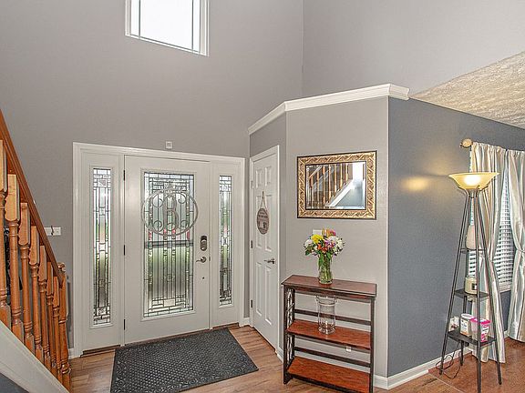 3rd image of 70 N Lakeshore Dr