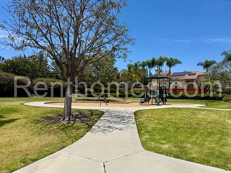 6865 Camino De Amigos — Photo 24