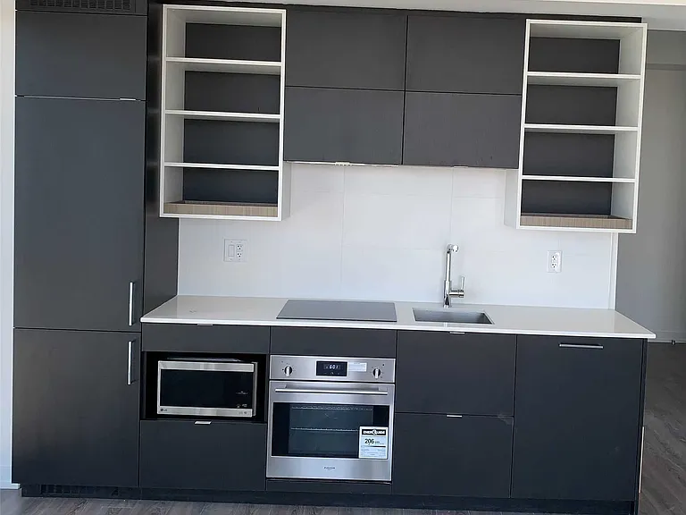 20 Edward St #2103 — Photo 3