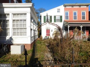 57 Chestnut St, Lewistown, PA 17044