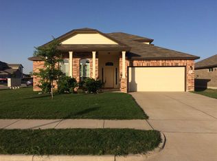 9453 Centennial Dr, Waco, TX 76708