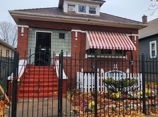 8443 S Manistee Ave, Chicago, IL 60617
