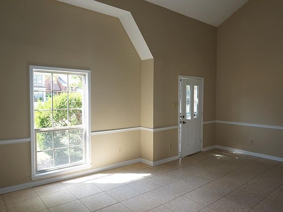 3rd image of 3004 Huntington Trail Dr #Tl