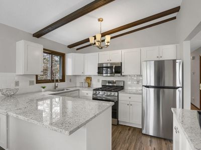 17956 Weaver Lake Dr, Maple Grove, MN, 55311