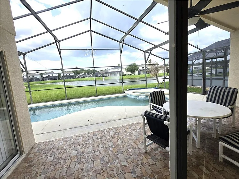 4659 Cumbrian Lakes Dr — Photo 3