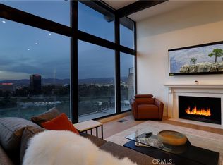3323 N Ione Pl, Los Angeles, CA 90068