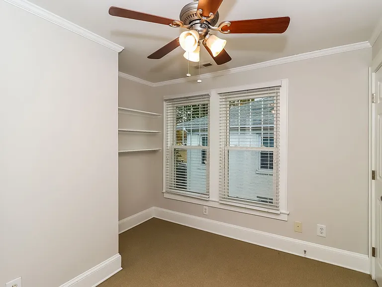 2125 Kirkwood Ave — Photo 11