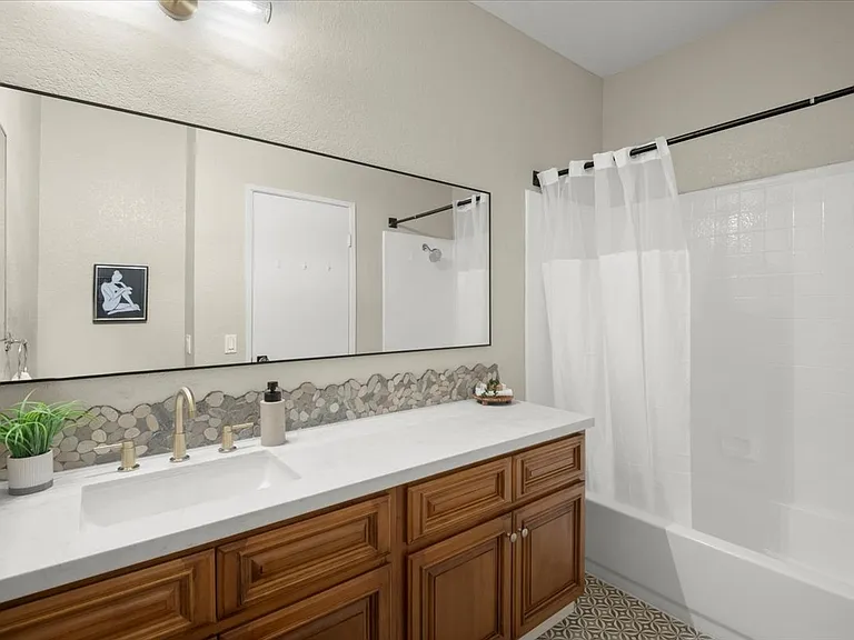 36992 Meadowbrook Cmn #102 — Photo 5