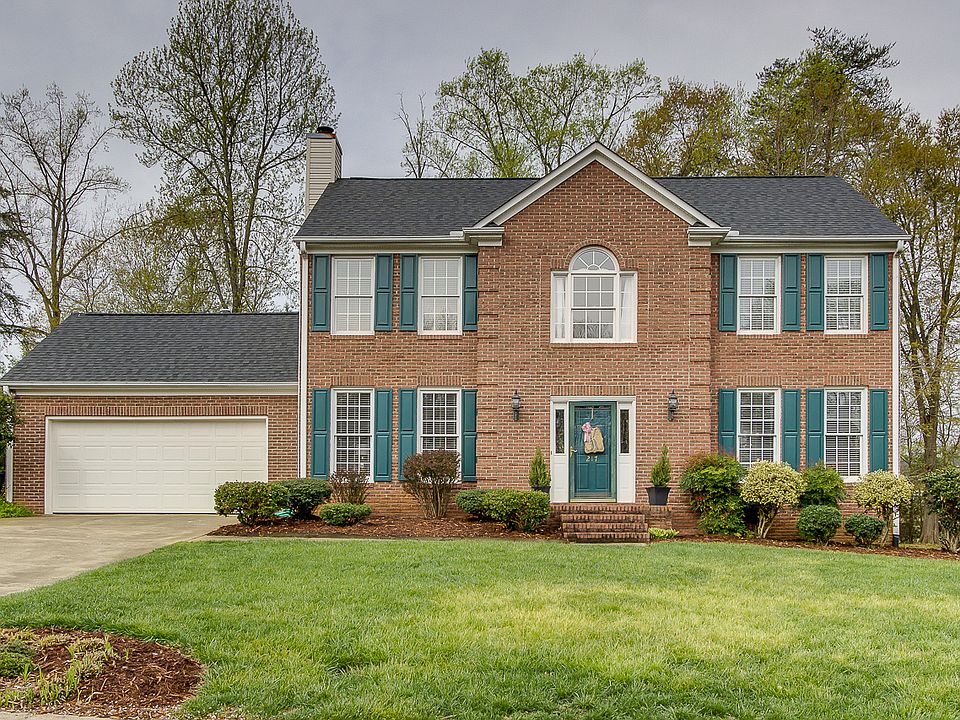 1st image of 217 Rosebank Way