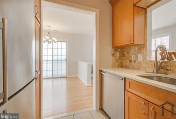 2702 Stanton Rd SE — Photo 10
