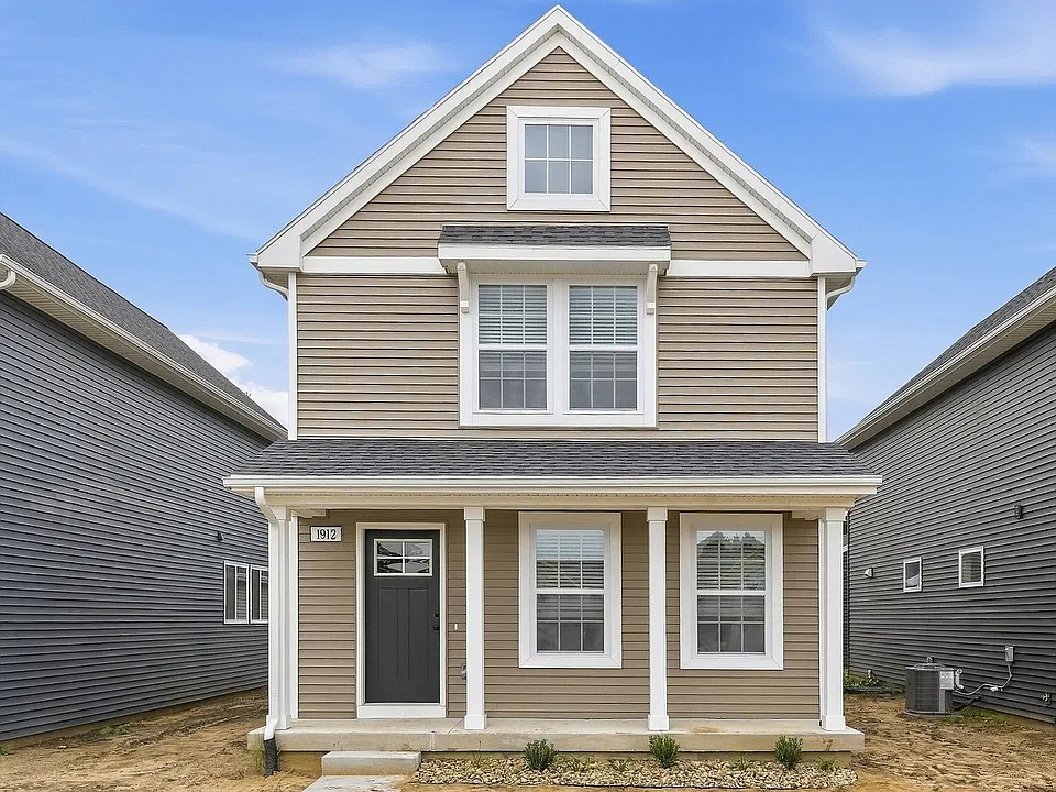 1851 Kingfisher Cir #OKC036