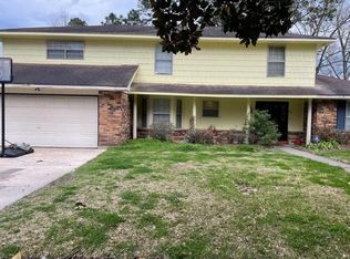52 Country Club Dr, La Place, LA 70068