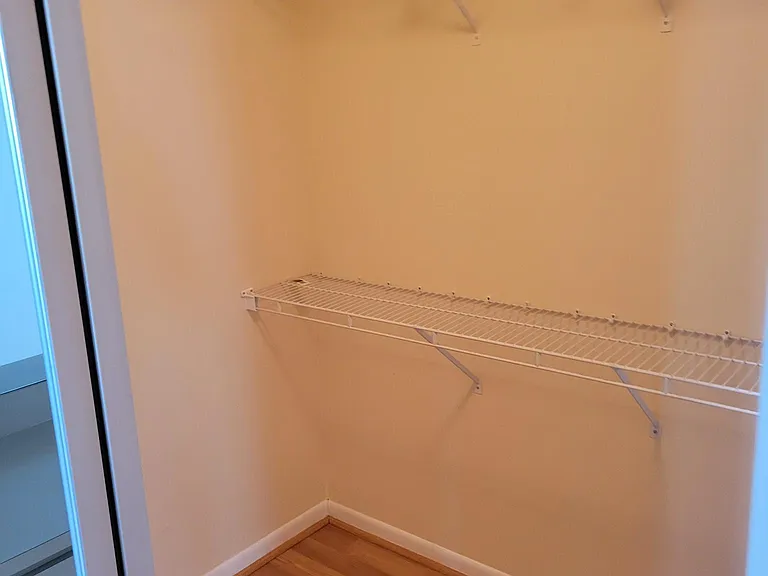 5881 Chester Ln — Photo 26