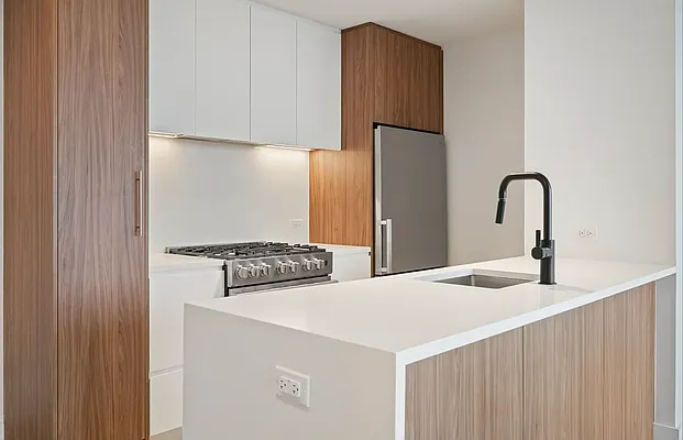 Rented by Living New York | media 33