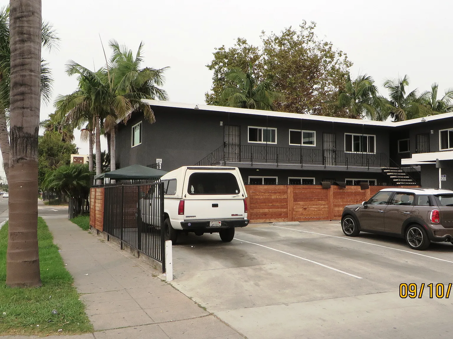 2 bed, 800 sqft, $2,395 — Photo 3