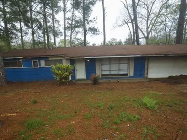 2694 Woodside Dr