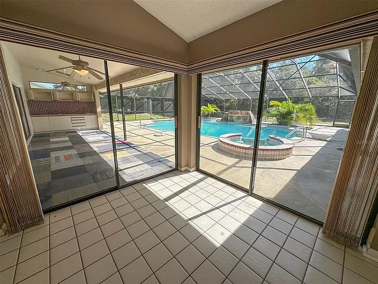 8732 Skymaster Dr — Photo 25