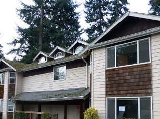 417 S 126th St, Seattle, WA 98168