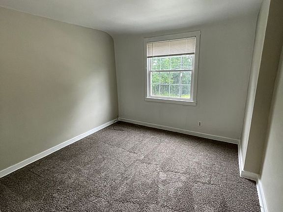 5th image of 120-126 Delaware Dr #122