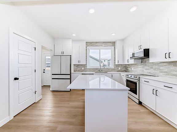 2nd image of 2332 159th St SW
