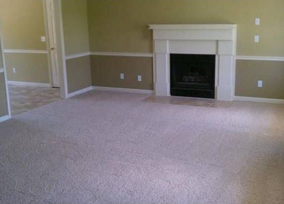 2nd image of 7316 Greenway Dr