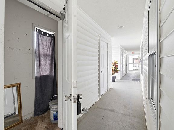 3rd image of 4257 Villas Dr. #109