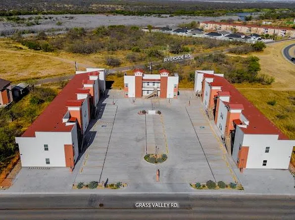 118 Grass Valley Rd #304, Eagle Pass, TX 78852