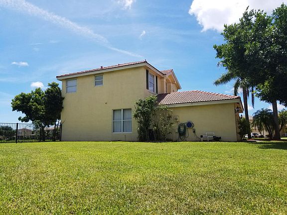 4th image of 5157 Aurora Lake Cir
