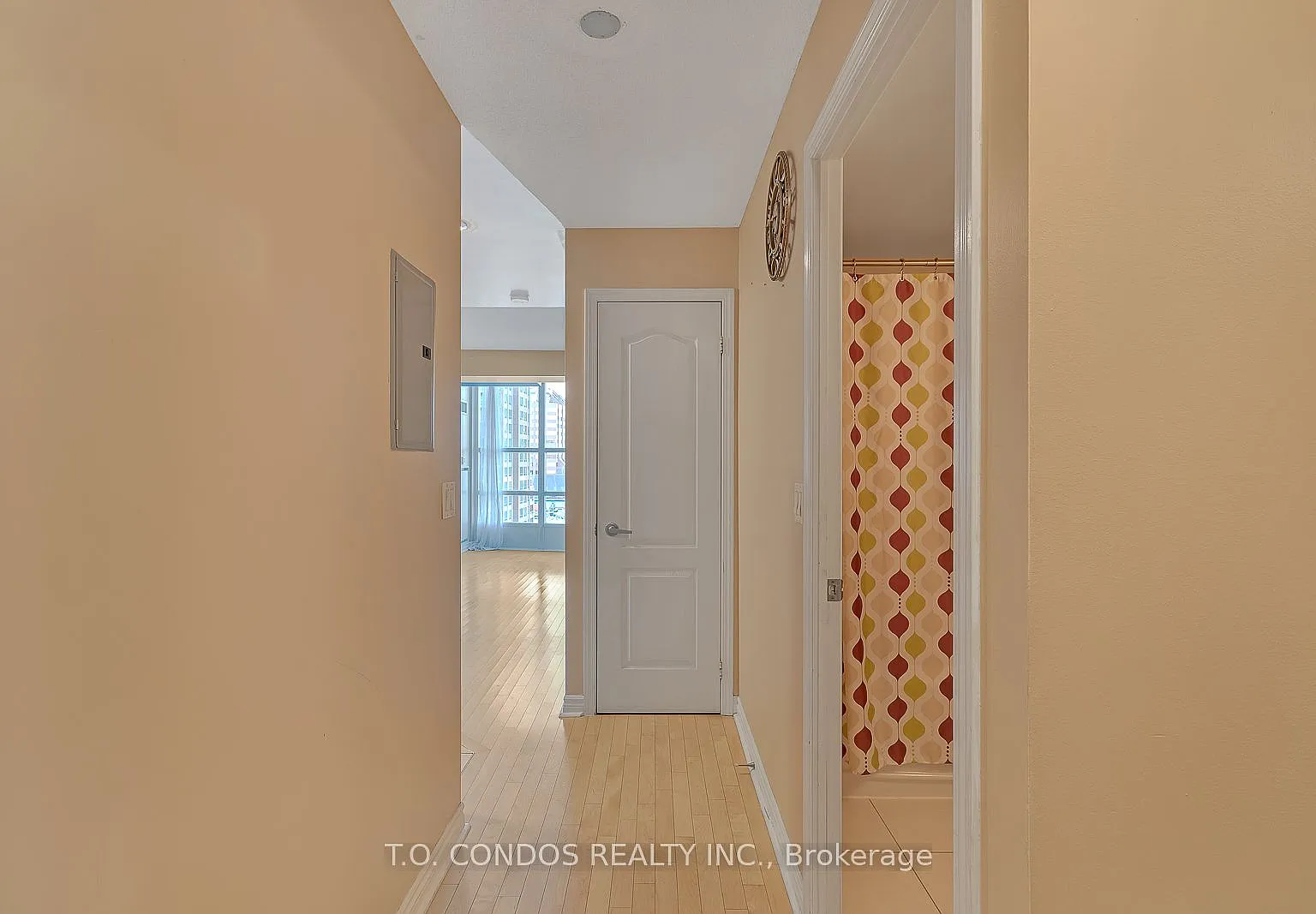 2 bed, $2,500 — Photo 2