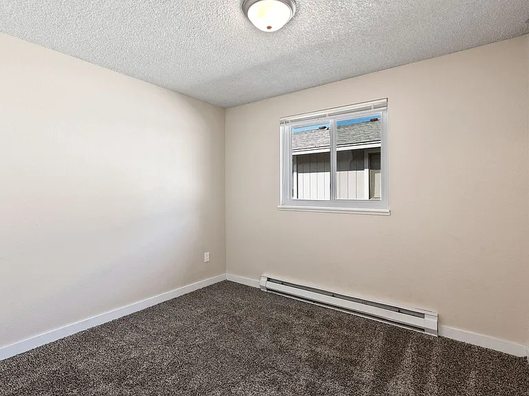 3102 E Jackson Ave — Photo 21