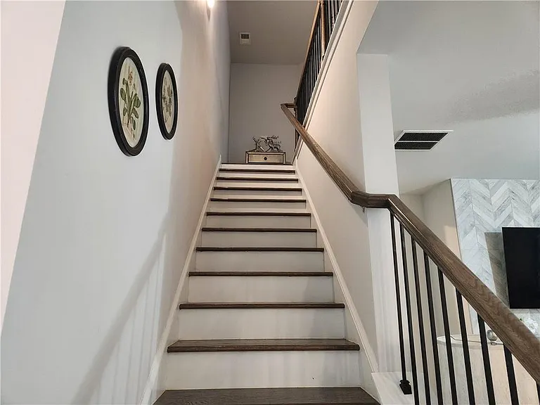 3650 Deaton Trl — Photo 13