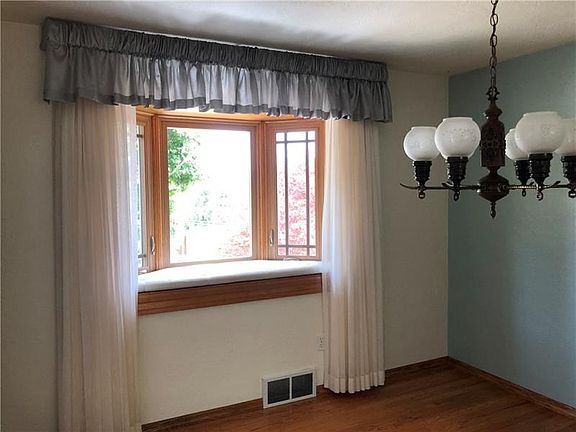 5th image of 5392 Hacienda Dr