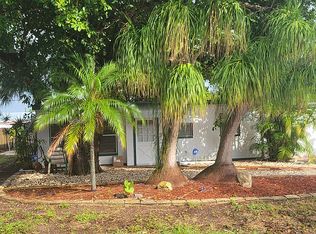 2323 NE Pine Ridge St, Jensen Beach, FL 34957