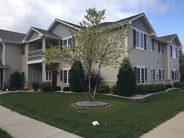 1st image of 3520 E Squire Ave APT 203
