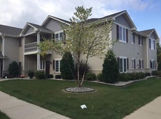 3520 E Squire Ave APT 203, Cudahy, WI 53110