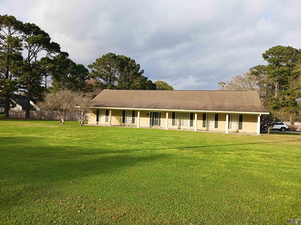 1st image of 22365 Talbot Dr