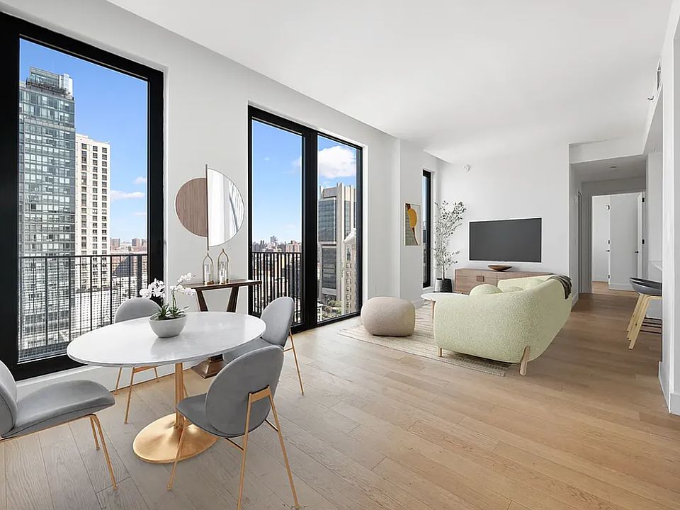 1st image of 212 W 124th St #1505