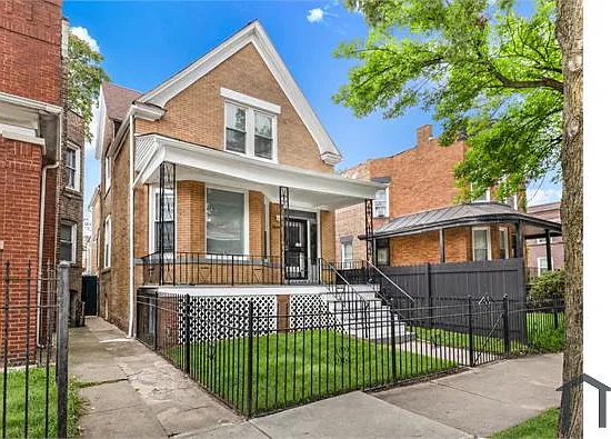 6 bed, 2600 sqft, $3,300 — Photo 3