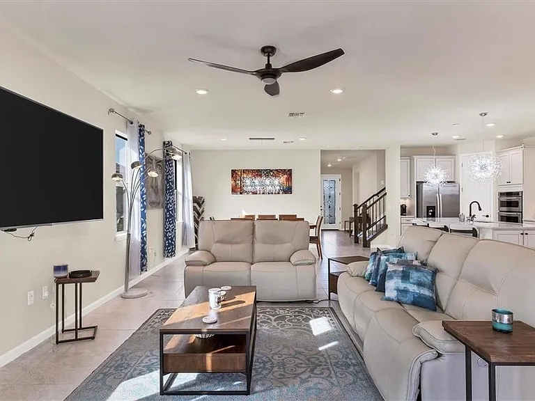 5721 Sweet Leaf Way — Photo 4