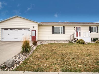 615 13th Ave SW, Aberdeen, SD, 57401