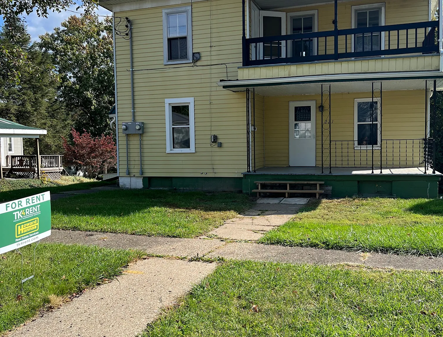 221 South Wood Street - 1 — Photo 1