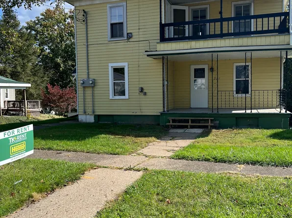 221 S Wood St #1, Loudonville, OH 44842