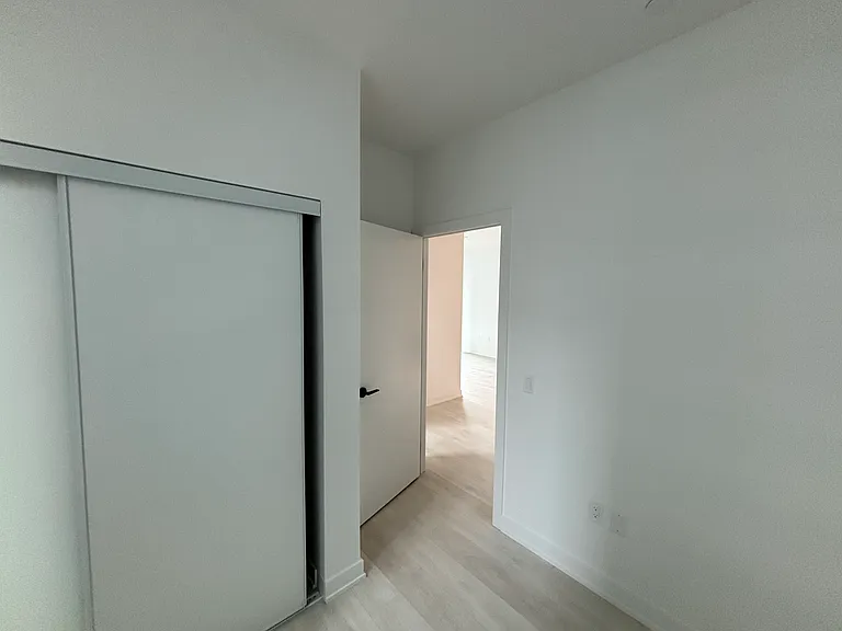117 Broadway Ave — Photo 14