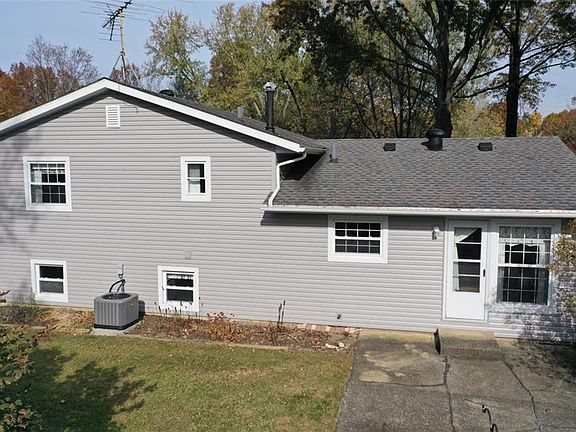 4th image of 1886 Hibbard Dr