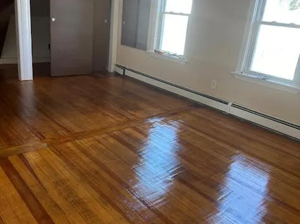 33 Clark Ave, Pawtucket, RI 02860