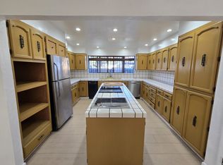 452 Bartlett Ave, Hayward, CA
